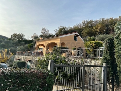 Villa in vendita Savona