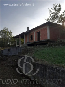 Villa nuova a Rivarone - Villa ristrutturata Rivarone