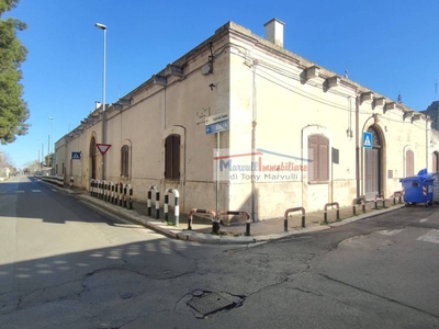 Villa unifamiliare via Francesco Crispi 12, Loseto, Bari