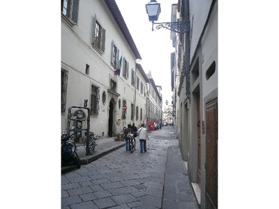 Negozio in affitto, Firenze piazza santa croce-sant'ambrogio