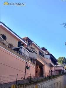 Villa in vendita, Ascoli Piceno monticelli