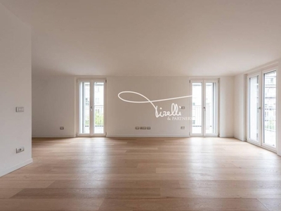 Appartamento di lusso di 100 m² in affitto Via Andrea Solari, 6, Milano, Lombardia