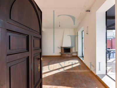 Appartamento di prestigio di 100 m² in vendita Corso Vittorio Emanuele II, 22, Milano, Lombardia