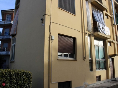 Appartamento in Vendita in Via Saverio Mercadante 15 a Vercelli