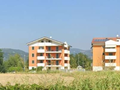 Appartamento in Via Gianfranco Miglio, San Martino Buon Albergo