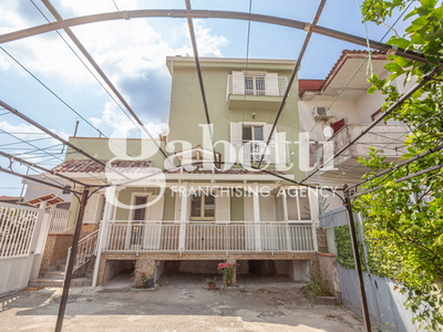 Casa indipendente con giardino a Villaricca