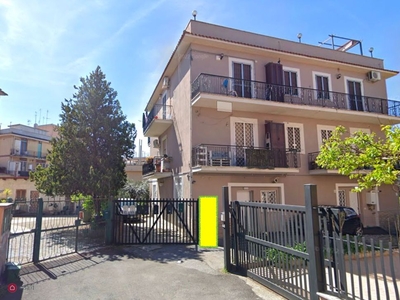 Casa indipendente in Vendita in Piazza Vincenzo Savatteri Castelli a Agrigento