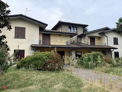 Casa indipendente in Vendita in Via Canonico Cossali 74 a Ghisalba