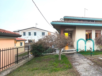 Casa singola in Via Calcroci 25 a Camponogara