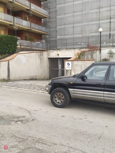 Garage/Posto auto in Vendita in a Sulmona
