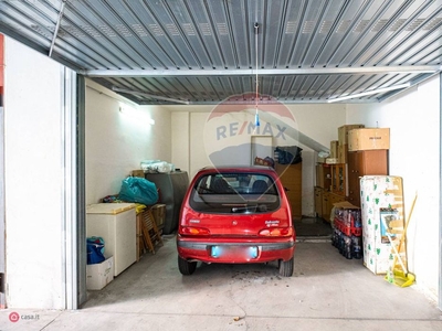 Garage/Posto auto in Vendita in Via delle Rimembranze 27 a Pedara