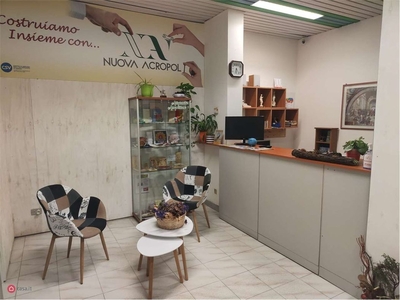 Negozio/Locale commerciale in Vendita in Via Merano 17 a Verona