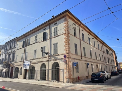 Negozio/Locale commerciale in Vendita in Strada Nino Bixio a Parma