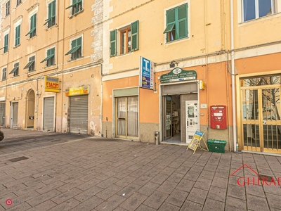 Negozio/Locale commerciale in Vendita in Via Pietro Chiesa 48 a Genova