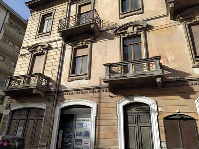 Palazzo in Vendita in Corso nizza 70 a Cuneo
