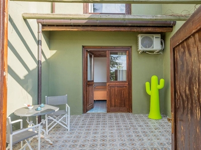 Prestigiosa Casa Indipendente di 183 mq in vendita Melizzano, Campania