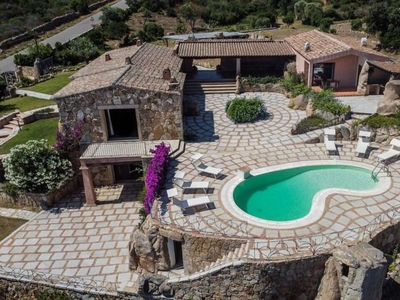 Esclusiva villa di 260 mq in vendita Arzachena, Sardegna
