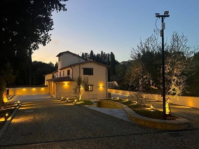 Prestigiosa villa di 300 mq in affitto, Via del Mulino, 10C, Firenze, Toscana
