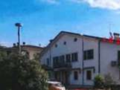 Quadrilocale in Via Val d’Aosta, Bussolengo, 138 m² in vendita