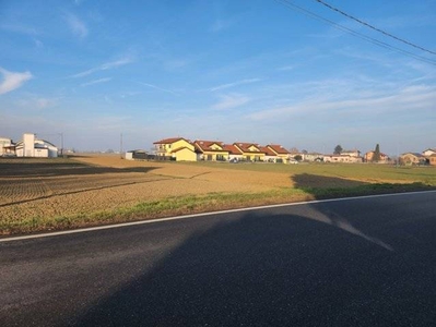 Terreno in vendita a Robecco Pavese