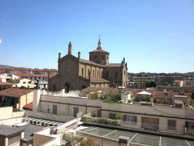 Trilocale in Via Gioberti in zona Beccaria, Oberdan a Firenze