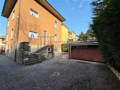 Villa in zona Piscine Conca Doro a Bergamo