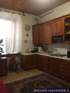 Appartamenti Gallarate Via Giacomo Matteotti cucina: A vista,