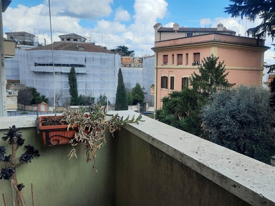 Appartamento in affitto a Roma Bologna