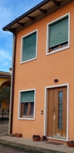 appartamento in vendita a Montebello Vicentino