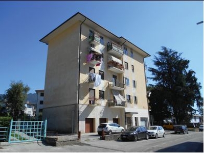 Appartamento in Vendita in Via F. Campolongo 10 a Schio