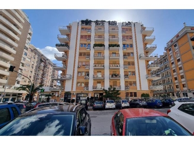 Appartamento in vendita a Palermo, Zona Libertà, Via Giuseppe Alessi 25