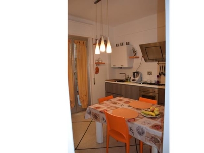 Appartamento in vendita a Genova, Zona Marassi