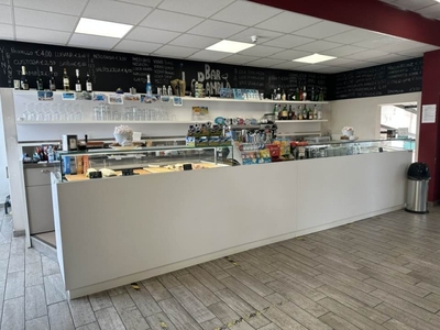 bar in vendita a Mantova