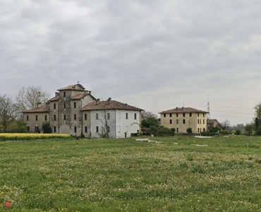 Capannone in Vendita in Viale Piave 10 A a Rivolta d'Adda