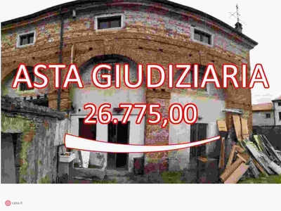 Casa Bi/Trifamiliare in Vendita in Via Antonio Fogazzaro 19 a Villaverla