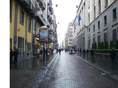 Trilocale in vendita a Napoli, Zona Quartieri Spagnoli