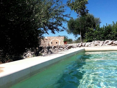 Trulli-Mestandrea al poggio piscina uso esclusivo