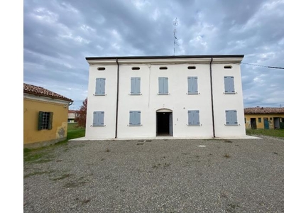 Villa in vendita a Luzzara, Frazione Casoni
