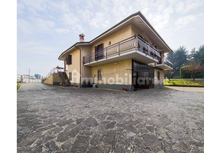 Villa in vendita a Treviglio, Via Gera D'Adda 16