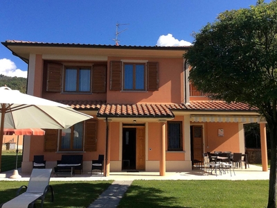 Villino Blu private villa on the Chianti hils 10+2 pax