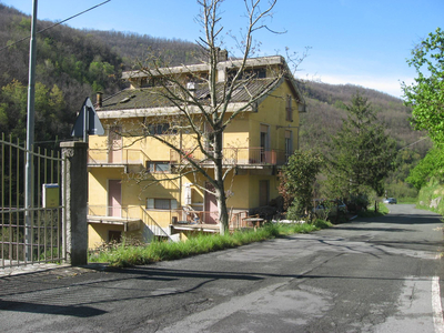 Appartamento con terrazzo, Mezzanego isola di borgonovo