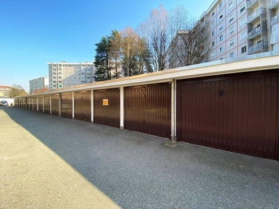 Garage in vendita a Rozzano via Torino, 113
