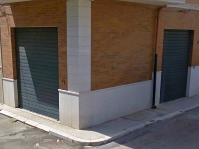Garage in vendita a San Nicandro Garganico via Anzio, 14