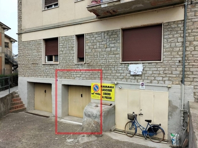 Garage in vendita ad Arezzo via Monte Bianco, 12