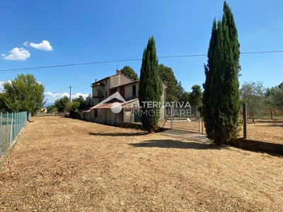 Rustico con giardino, Capannori pieve di compito