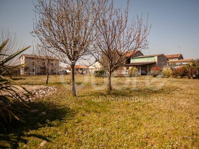 Terreno in vendita, Pozzuolo del Friuli sammardenchia