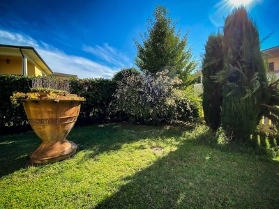 Villa in vendita a Castelfranco di Sotto