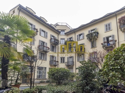 Appartamento di lusso di 181 m² in vendita Via Laura Solera Mantegazza, 5, Milano, Lombardia