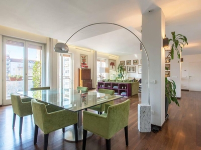Appartamento di lusso di 350 m² in vendita Viale Monte Nero, Milano, Lombardia