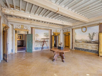 Appartamento di lusso di 385 m² in vendita Cortona, Arezzo, Toscana